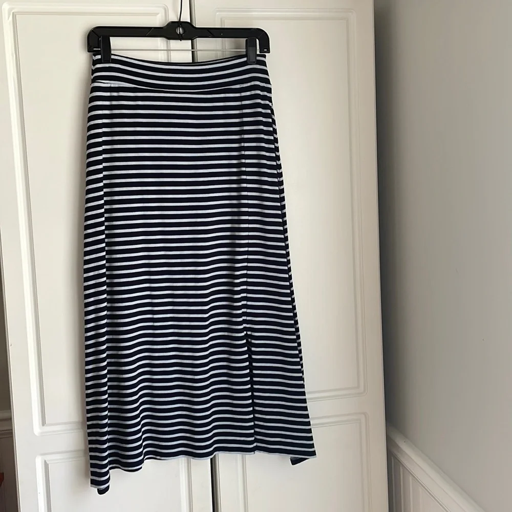 🎀DONATED🎀 Talbots Jersey Maxi Skirt - Picture 2 of 6